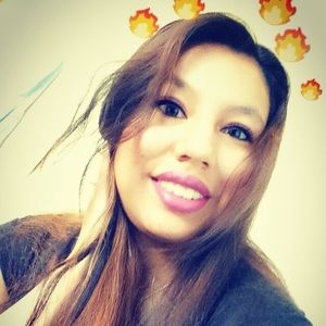 Meet your Posher, Joni